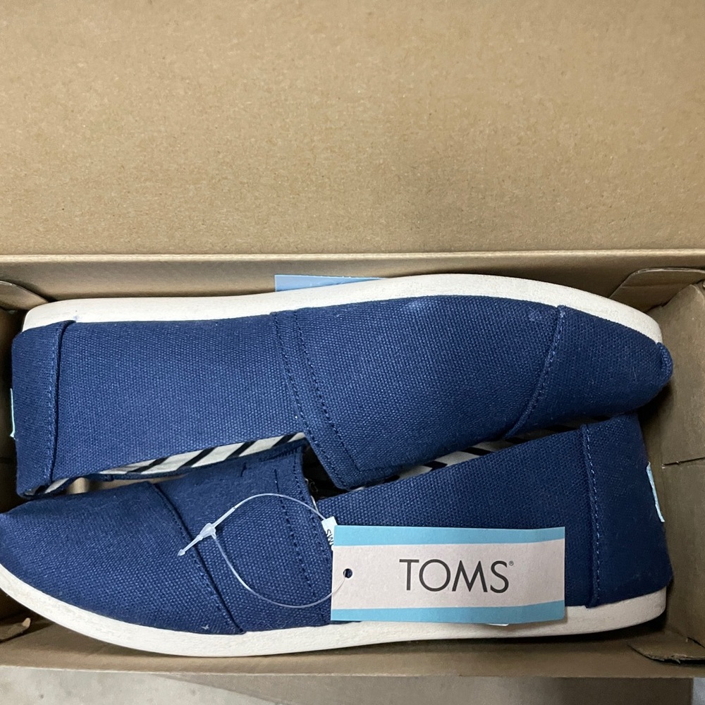 Toms Navy cotton Canvas Slip-On Flat Alpargata Navy Blue Sz 8 New with Box - Picture 3 of 16
